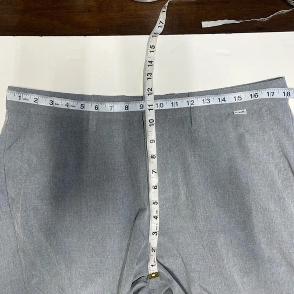 Travis Mathew Beck Shorts in Light Gray 34 NWOT